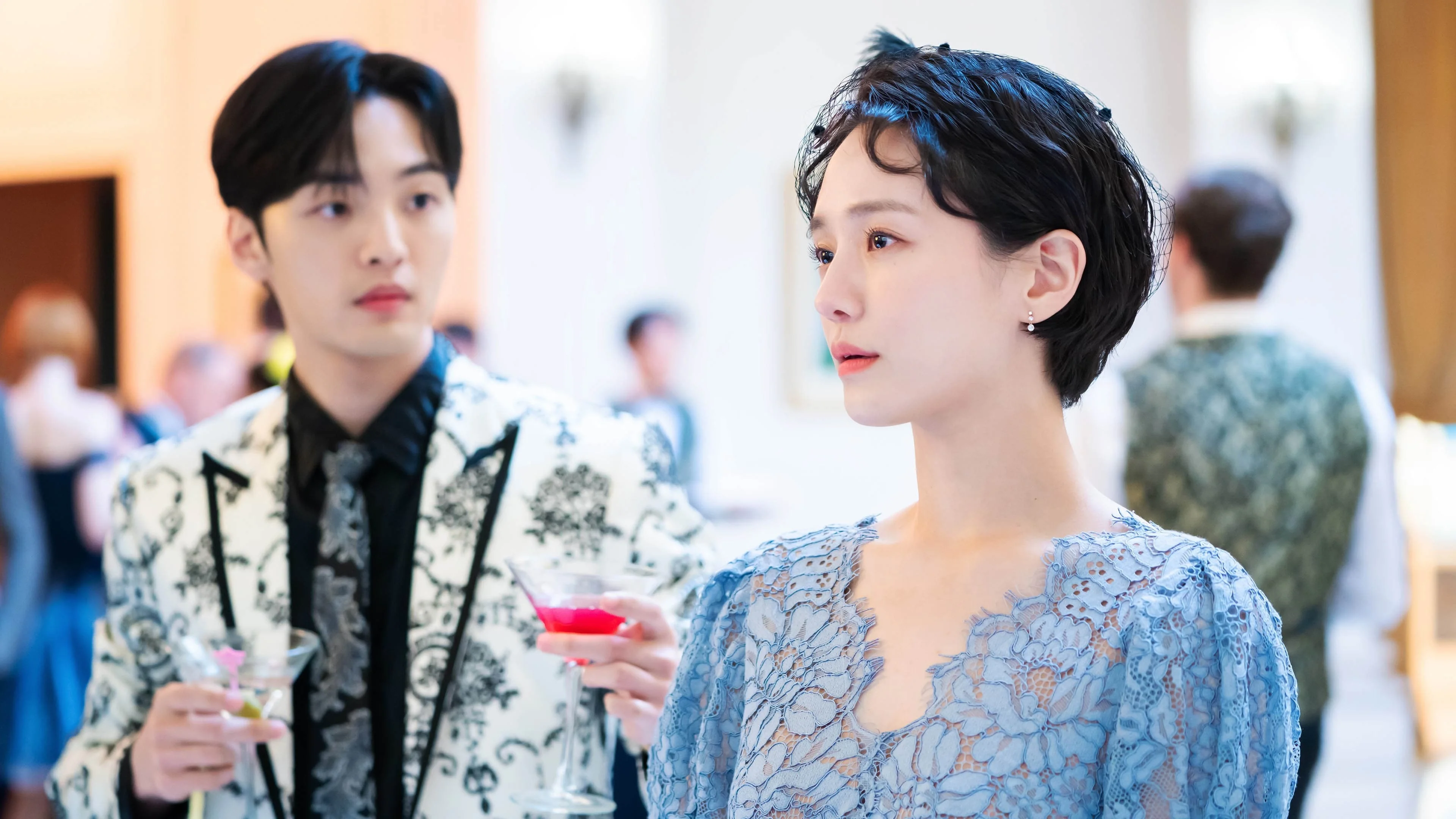 Dali Và Hoàng Tử Ngổ Ngáo